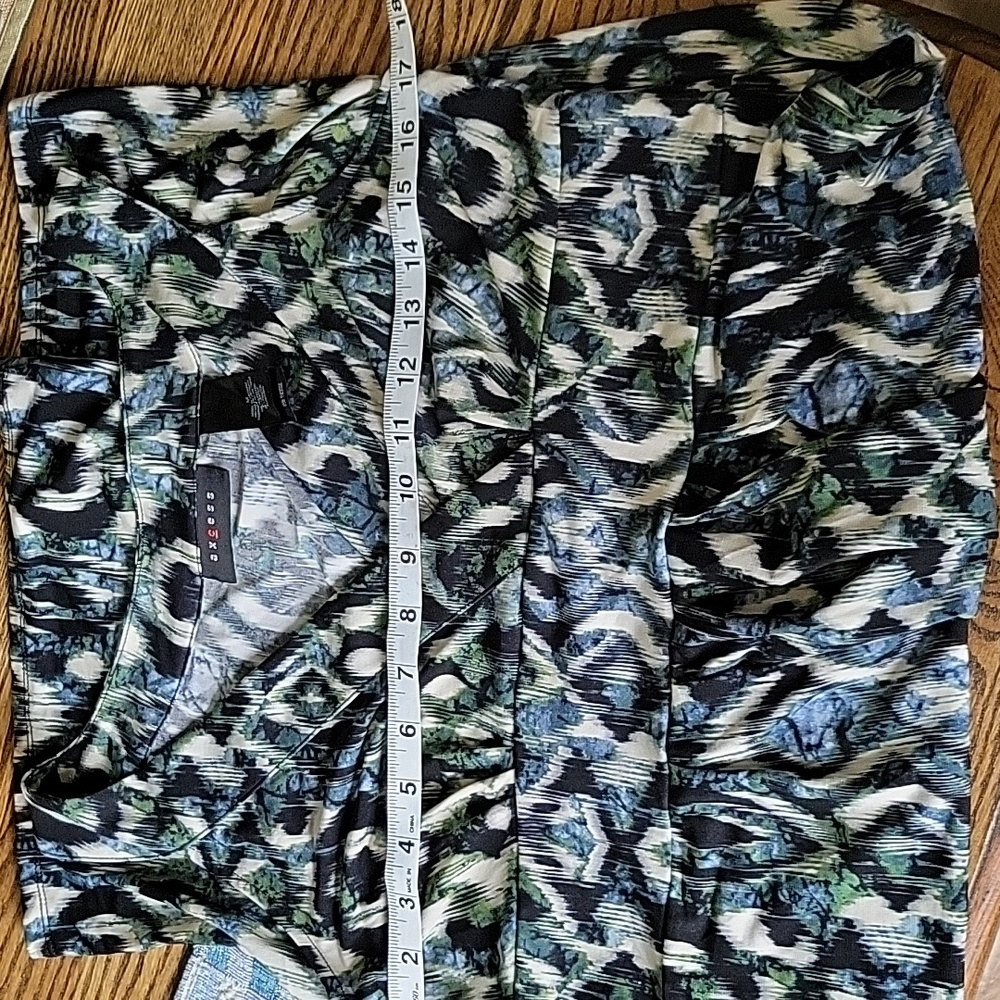 ACCESS DRESS - Picture 9 of 13